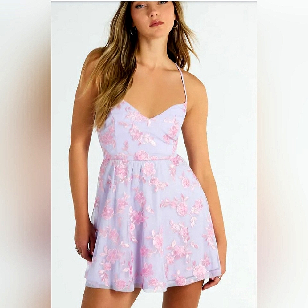 Pastel Pink & Lilac Embroidered Floral Mini Dress size XS